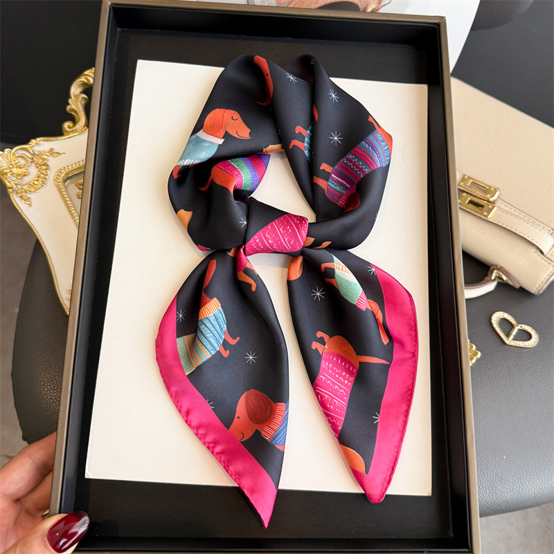 Silk Neck Scarf - Modna bandanka z nadrukiem psa rasy