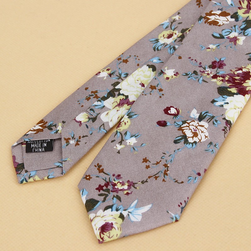 Zupełnie nowy kwiatowy krawat  – Skinny Tie Men recenzja i cena