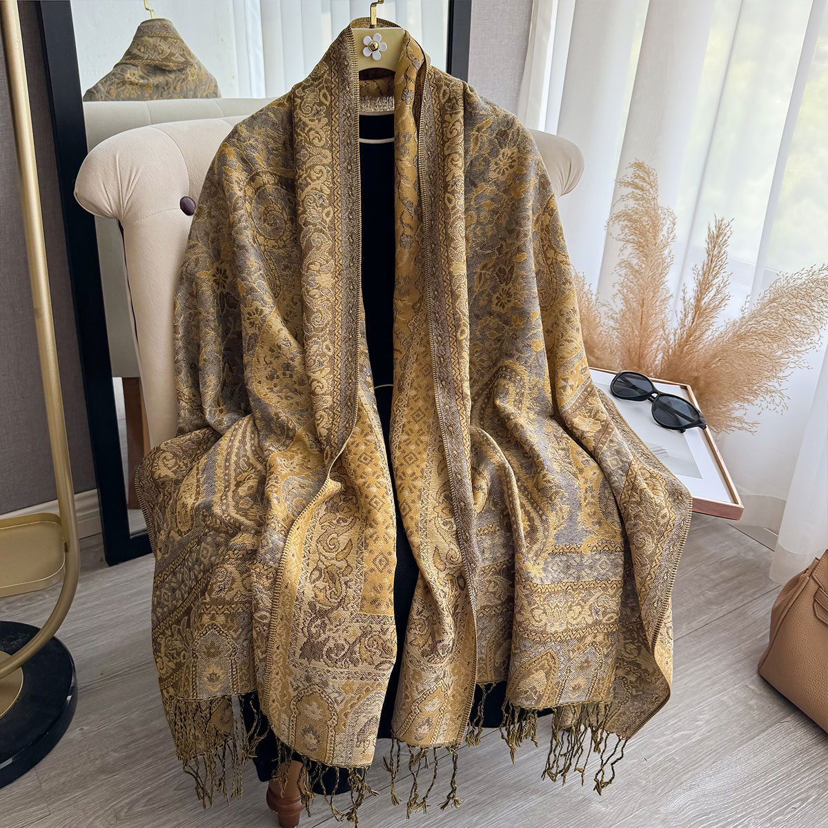Koc z frędzlami 2025, etniczny – Woven Scarf Blanket recenzja i cena