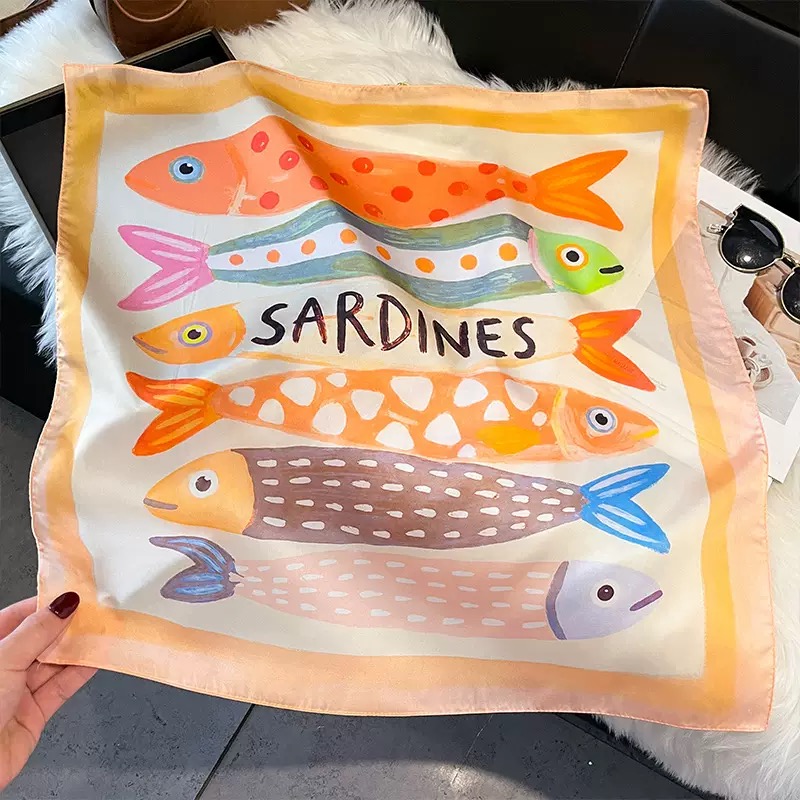 Kwadratowe jedwabne apaszki da – Silk Neck Scarf recenzja i cena